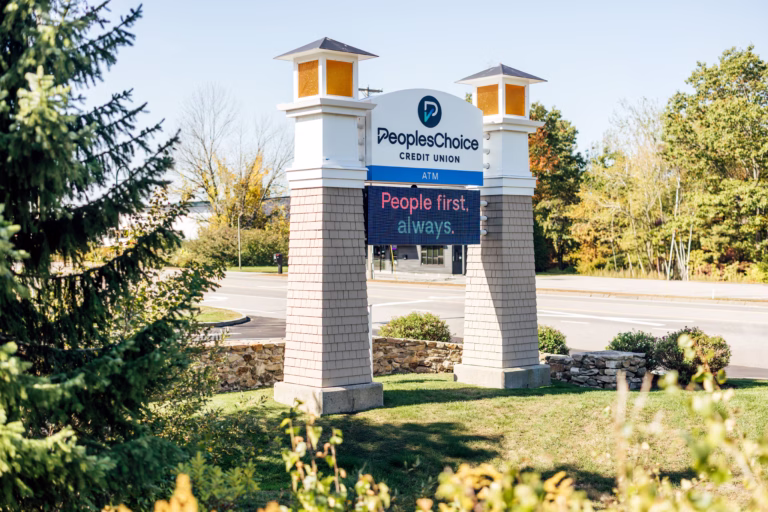 PeoplesChoice Credit Union Street Sign